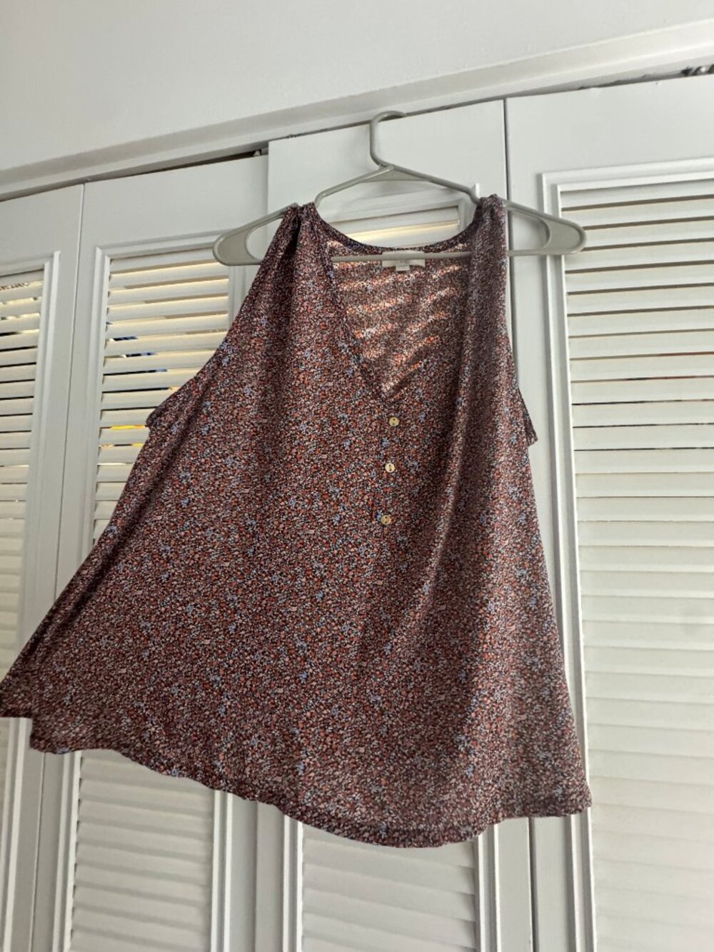 Loft Floral Tank Top Size XL - Picture 2 of 3